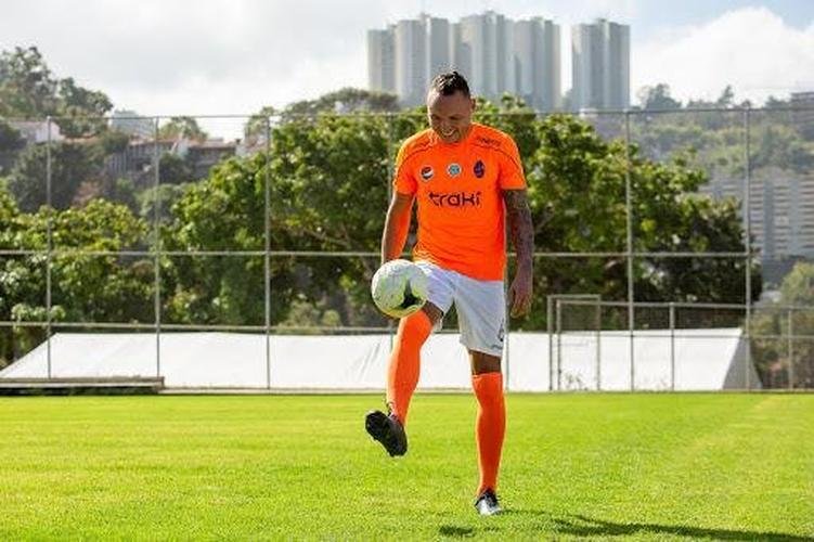 13 - Adrian Martinez (Deportivo La Guaria) - Nota: 7.77