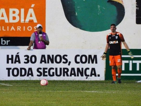 Fotos de URT x América, em Patos de Minas, pela segunda rodada do Campeonato Mineiro