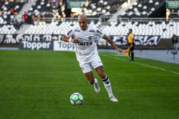 Veja as imagens do jogo entre Botafogo x Atlético, realizado no estádio Nilton Santos, no Rio de Janeiro