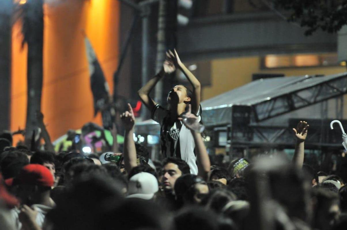 Festa da torcida pelo bicampeonato brasileiro do Atltico na sede do clube, no bairro de Lourdes, em BH