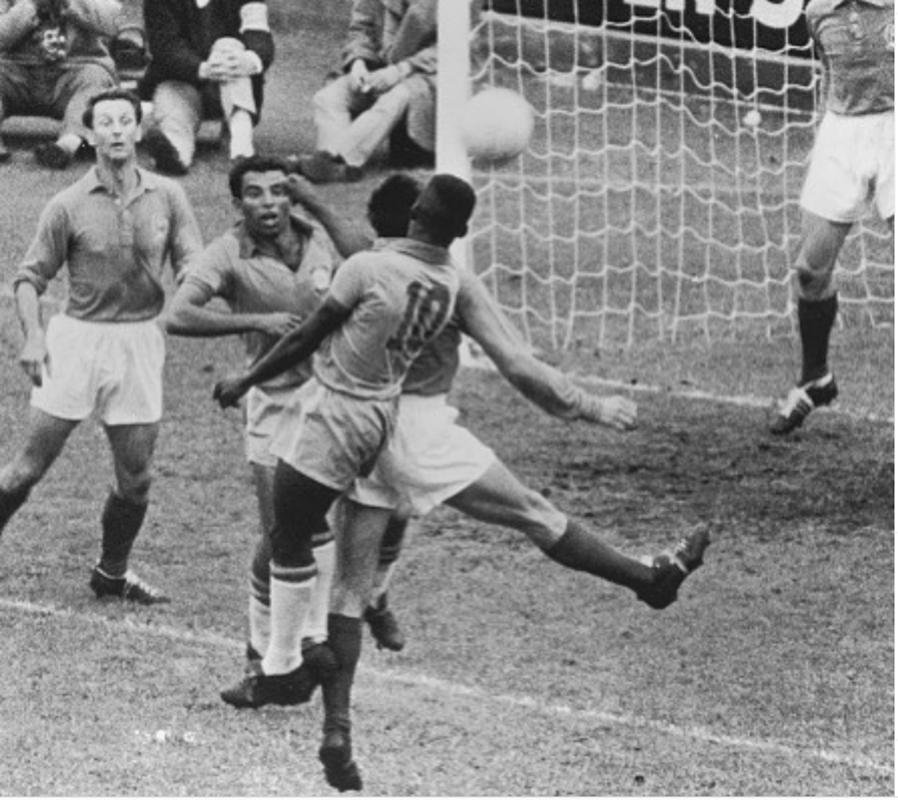 Pel na Copa de 1958, na Sucia, a primeira conquistada pelo Brasil