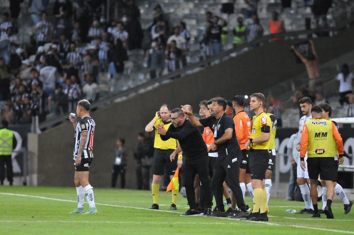 Atltico buscou virada eletrizante sobre o Fortaleza no Mineiro 