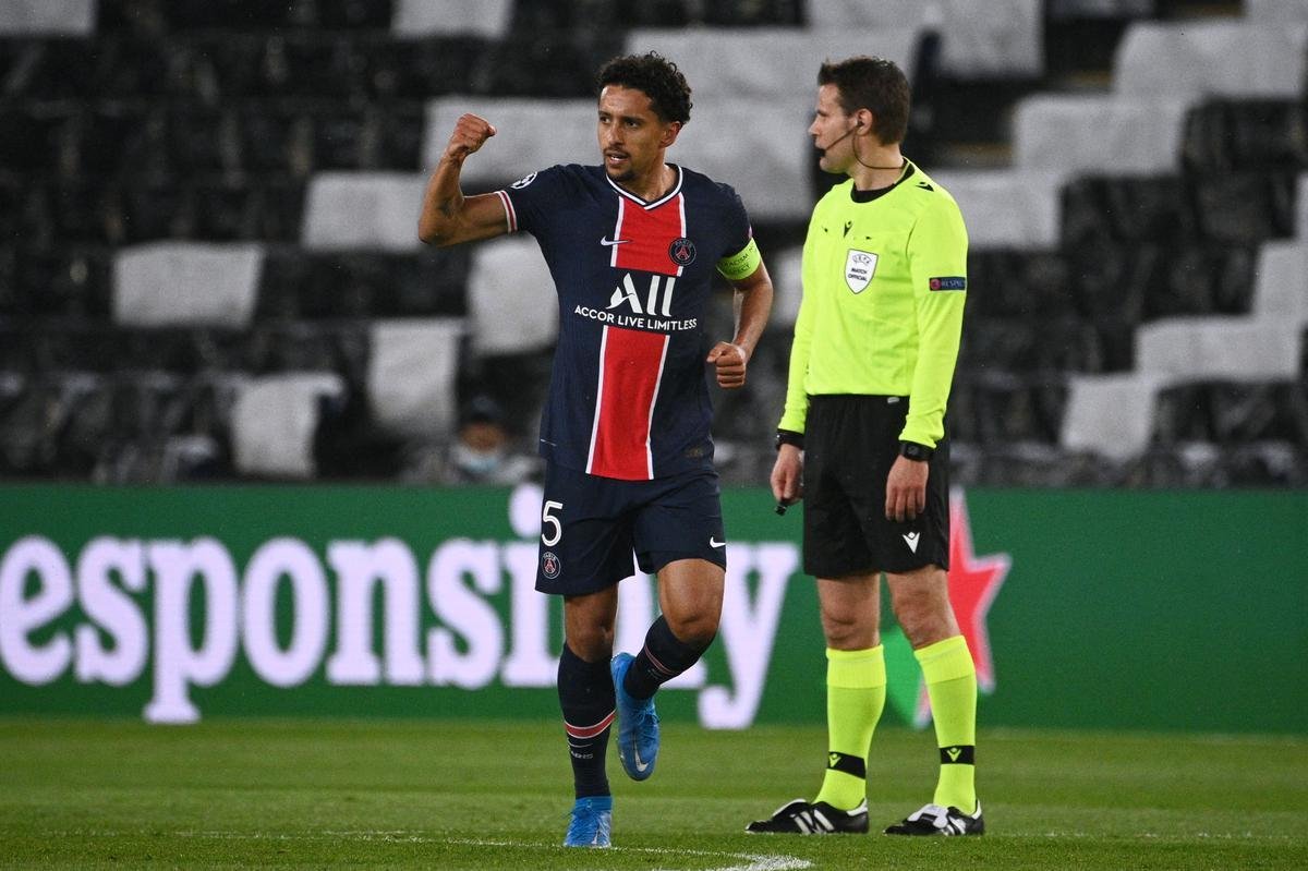 Fotos do jogo de ida da semifinal da Liga dos Campees da Europa, entre PSG e Manchester City, no Parque dos Prncipes, em Paris