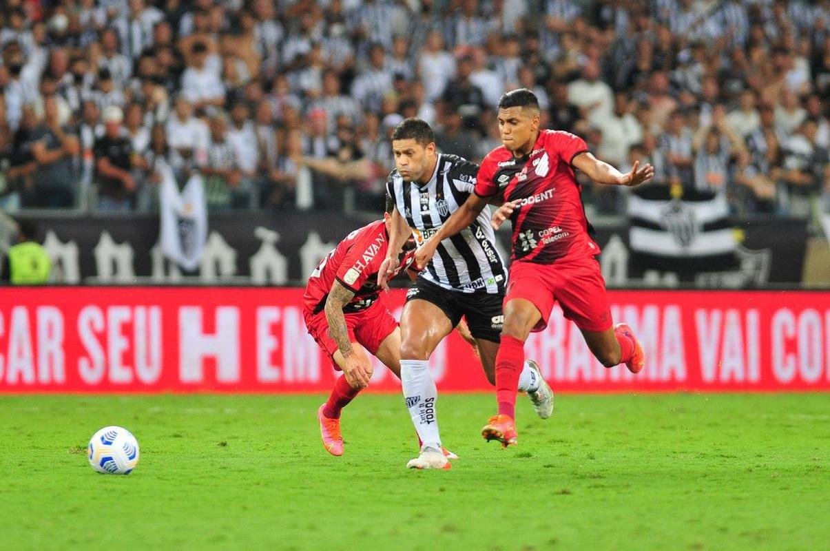 Fotos da vitria do Atltico sobre o Athletico-PR, no Mineiro, no jogo de ida da final da Copa do Brasil