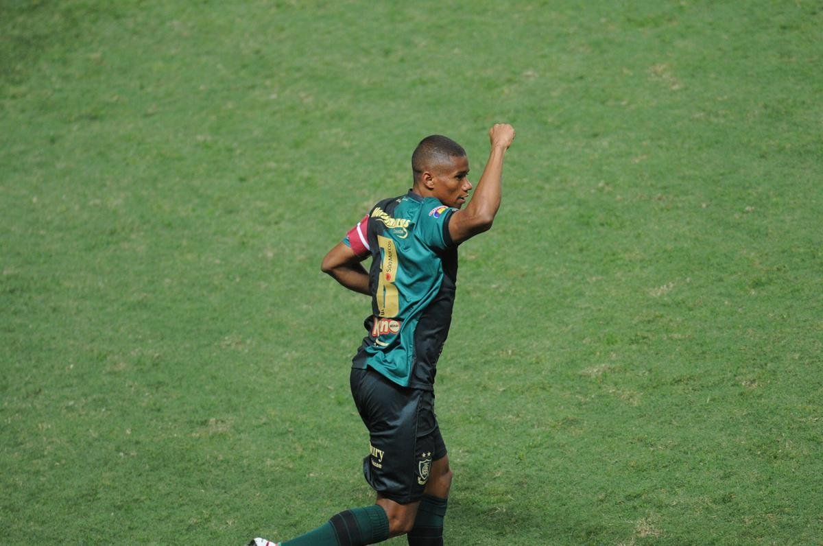 Fotos do jogo entre Amrica e Juventude, no Independncia, em Belo Horizonte, pela 23 rodada da Srie B do Campeonato Brasileiro