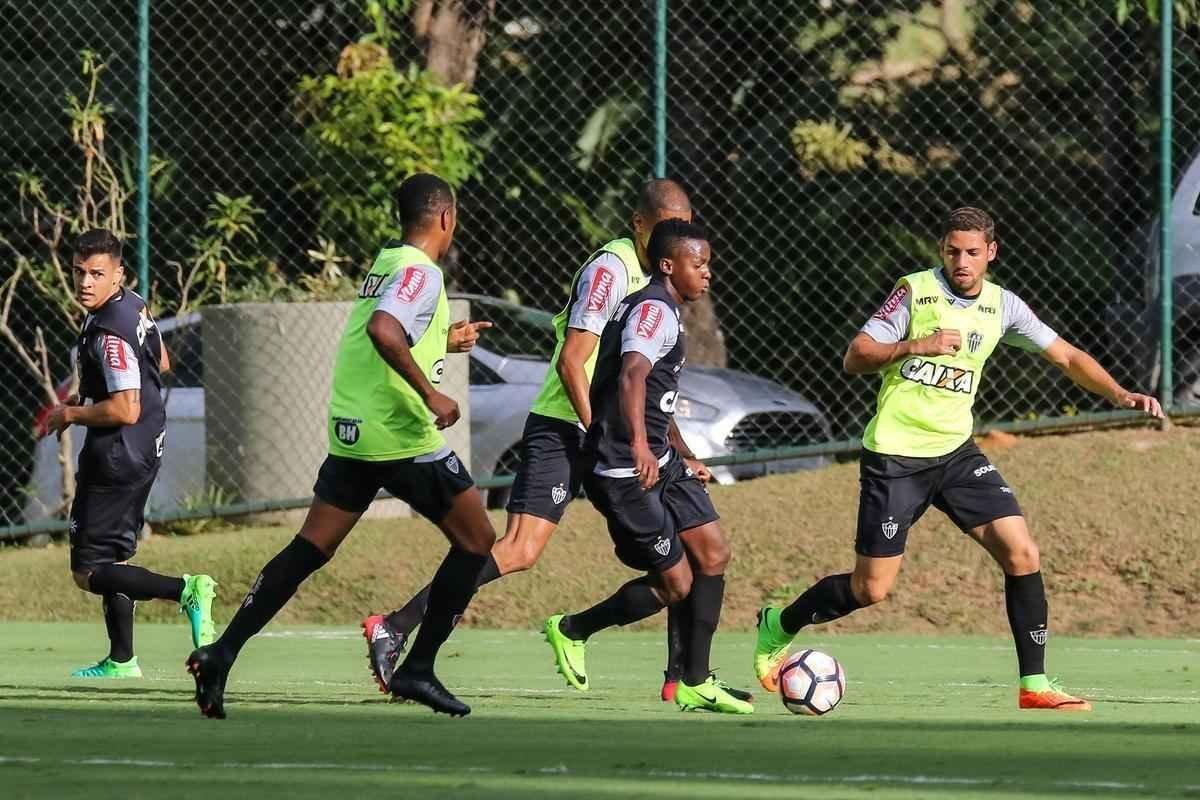 Elenco do Atltico se prepara para encarar o Sport Boys, pela fase de grupos da Copa Libertadores