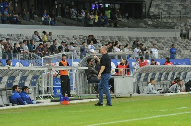 Fotos de Cruzeiro x Corinthians, no Mineiro, pela oitava rodada do Campeonato Brasileiro