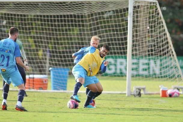 Fotos do ltimo treino do Cruzeiro antes do jogo diante do Tupi, pela semifinal do Campeonato Mineiro