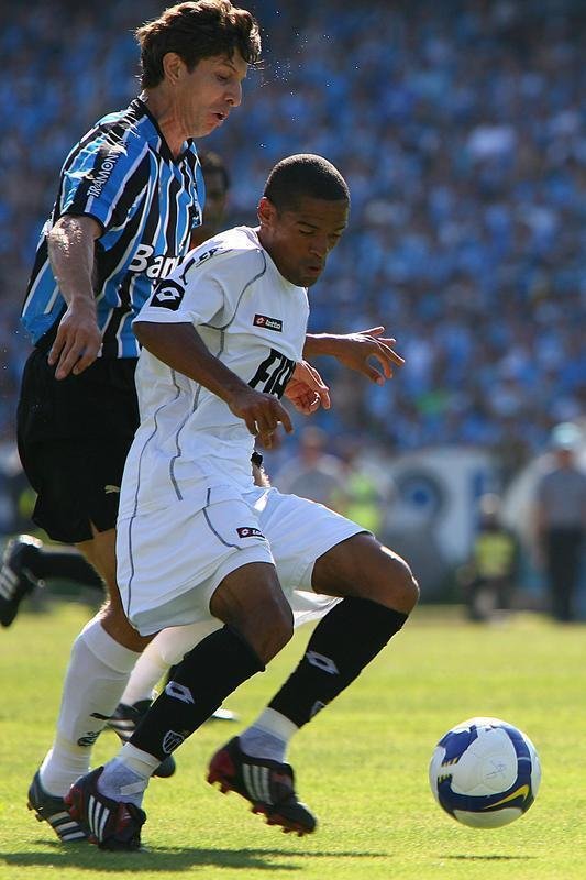 2008 - Uniforme produzido pela Lotto