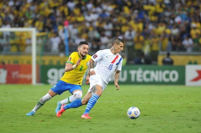 Brasil goleou o Paraguai por 4 a 0 no Mineiro, em BH, pelas Eliminatrias da Copa do Mundo, com gols de Raphinha, Philippe Coutinho, Antony e Rodrygo