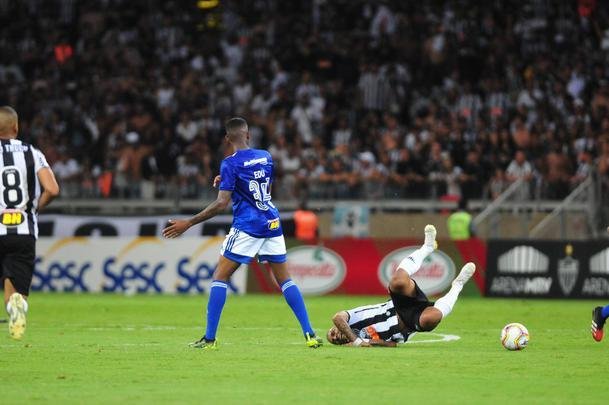Imagens do clssico mineiro entre Atltico e Cruzeiro 