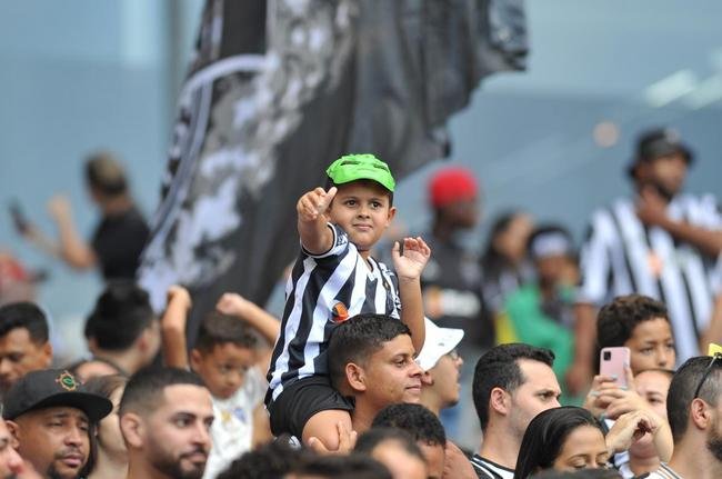 Torcida do Atl�tico no jogo contra o Internacional, no Mineir�o, na estreia da S�rie A do Campeonato Brasileiro