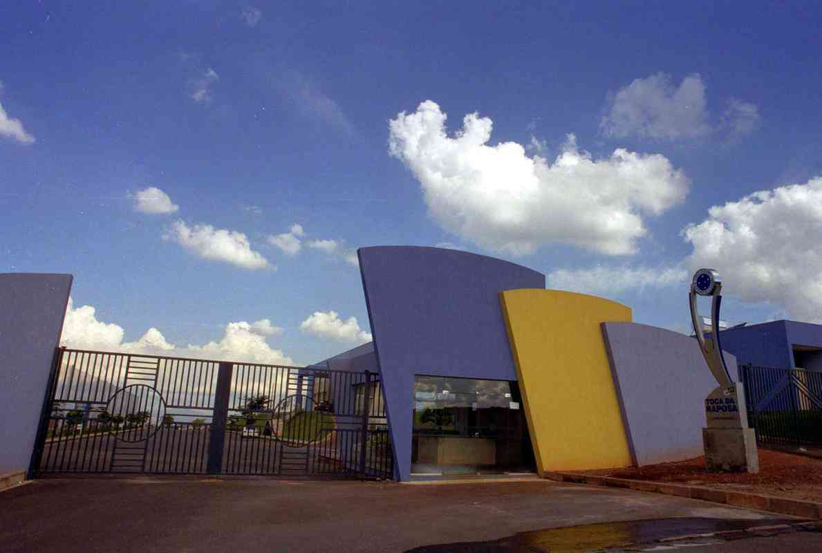 Fotos da Toca da Raposa II em 2003, um ano após sua inauguração, período em que era referência no Brasil em centros de treinamento