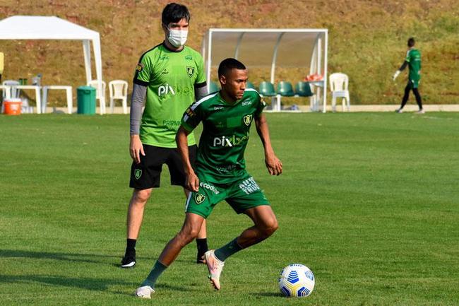 Ademir cumprirá contrato com América até dezembro e, em janeiro, iniciará trajetória no Atlético