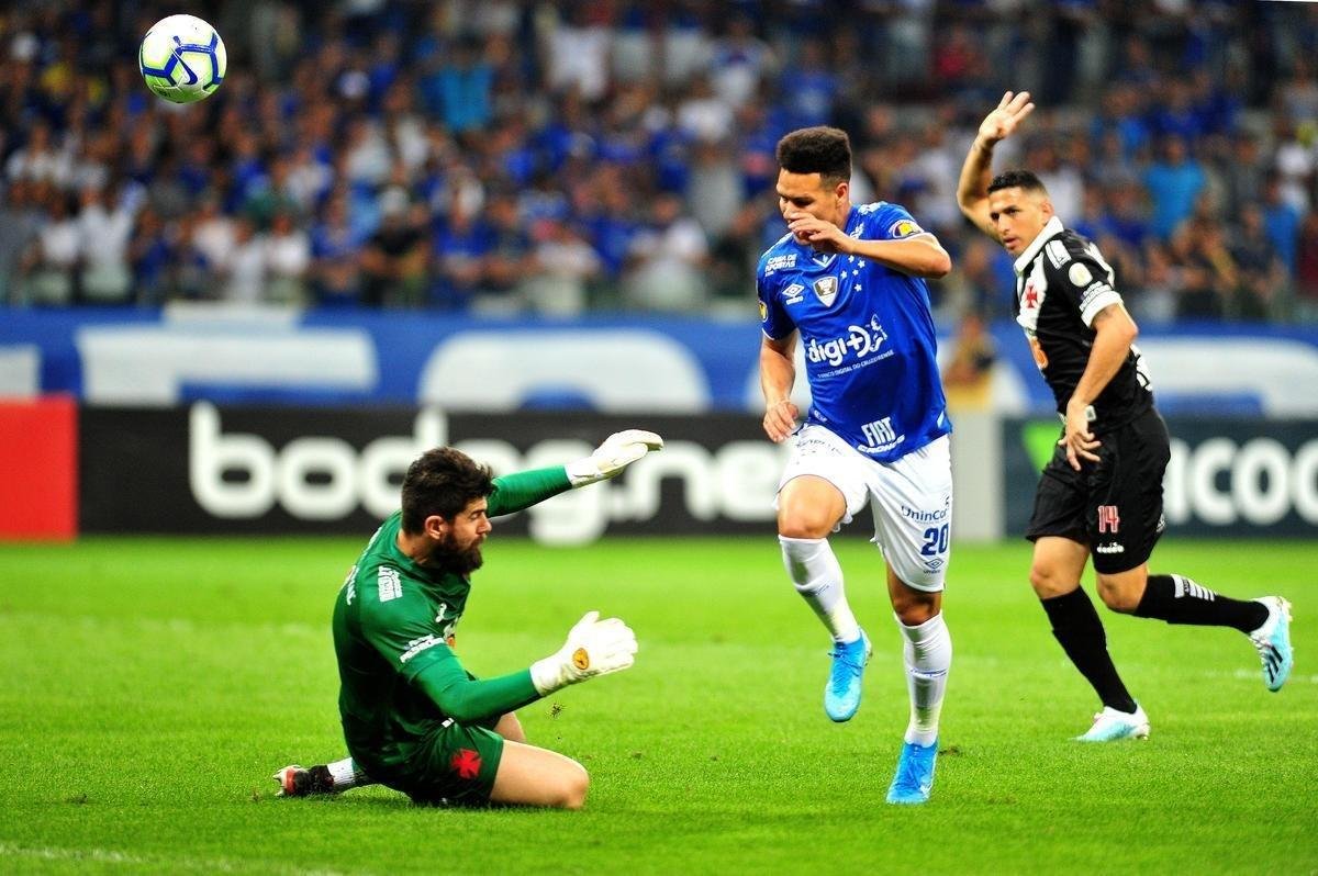 Cruzeiro e Vasco se enfrentaram no Mineiro, pela 17 rodada do Campeonato Brasileiro