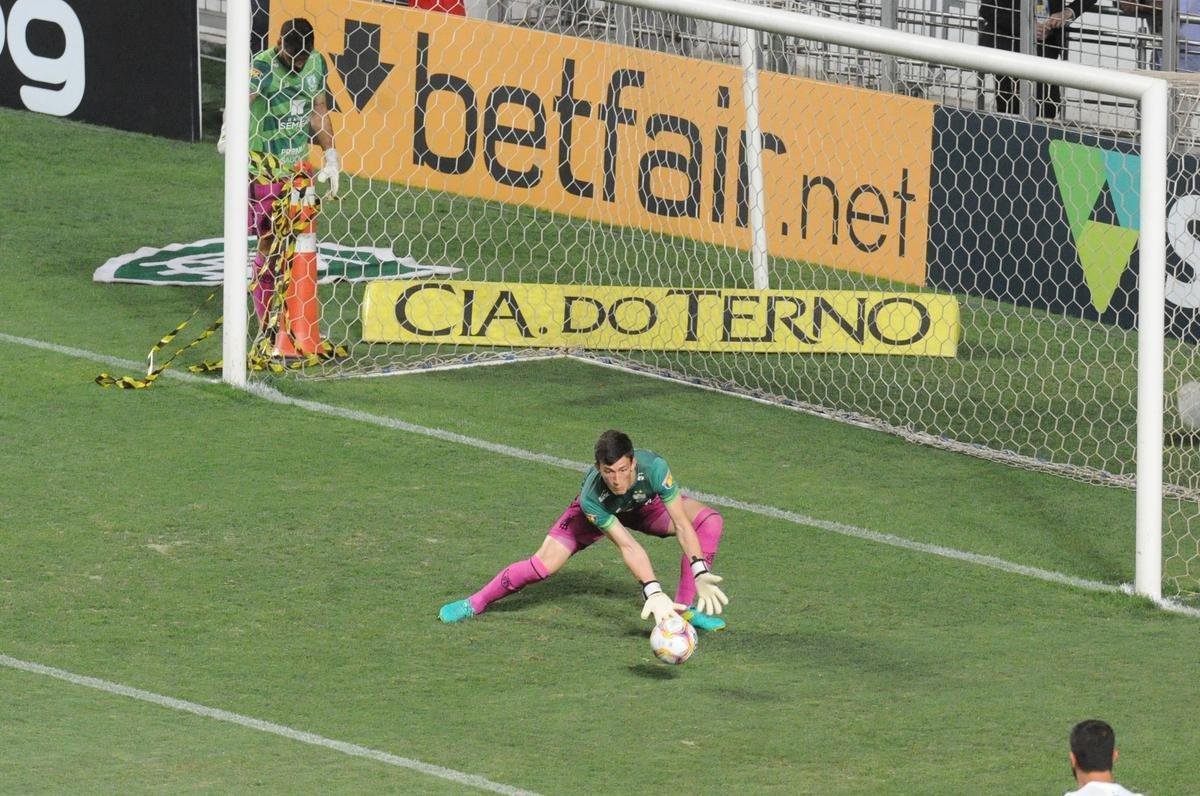 Amrica x Nutico: fotos do jogo desta sexta-feira (09/10), no Independncia, pela 15 rodada da Srie B