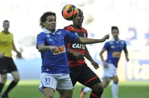 Galeria de fotos do jogo entre Cruzeiro e Flamengo, no Mineiro, pela 19 rodada do Brasileiro