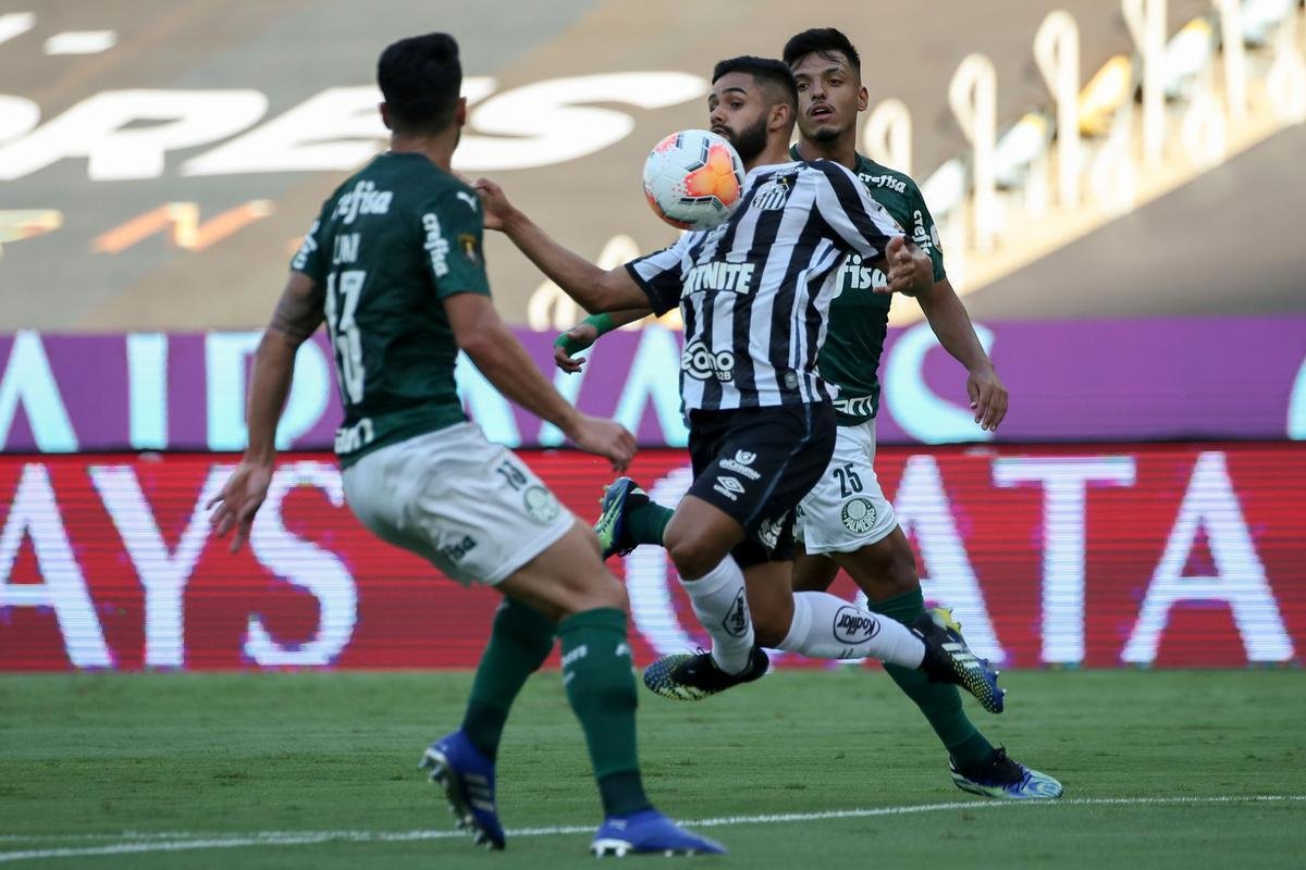Fotos da deciso da Copa Libertadores 2020 entre Palmeiras e Santos, no Maracan, no Rio de Janeiro (AFP / Mauro Pimentel / Ricardo Moraes /  Silvia Izquierdo)