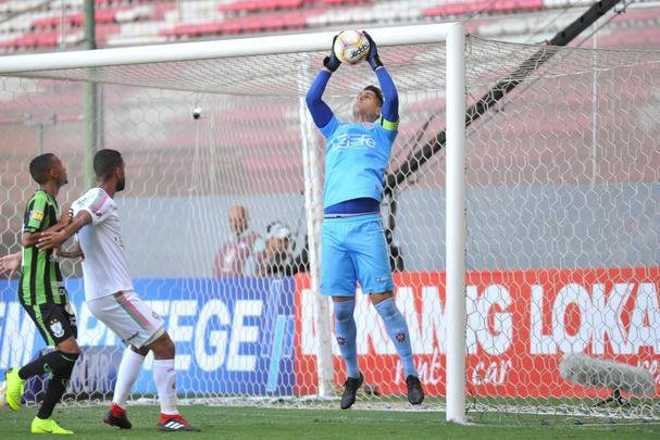 Amrica e Boa Esporte empataram em jogo movimentado no Independncia 