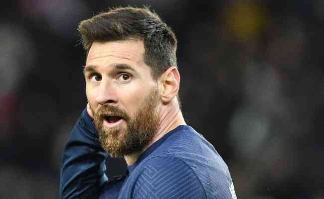 Atuais campees da Arbia Saudita esto dispostos a oferecer a Messi uma proposta salarial equivalente a 280 milhes de euros por ano (R$ 1,5 bilho)
