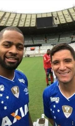 Jogadores do Cruzeiro fizeram a foto do ttulo da Copa do Brasil