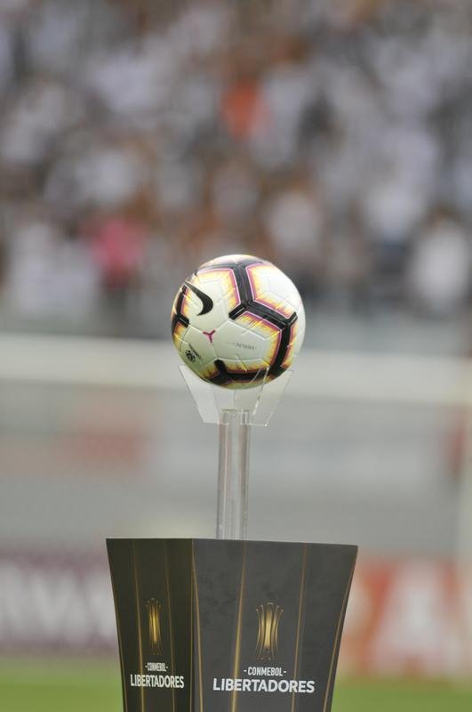 Torcida do Atltico compareceu em bom nmero ao Independncia para apoiar time diante do Danubio, pela Copa Libertadores