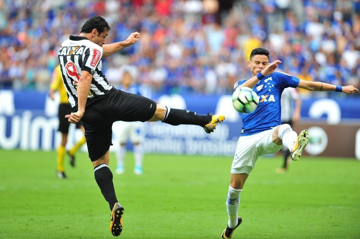 Imagens do clssico entre Cruzeiro e Atltico, pela 30 rodada da Srie A, no Mineiro