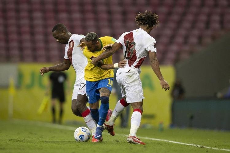 Brasil e Peru se enfrentaram na Arena Pernambuco pelas Eliminatrias da Copa de 2022