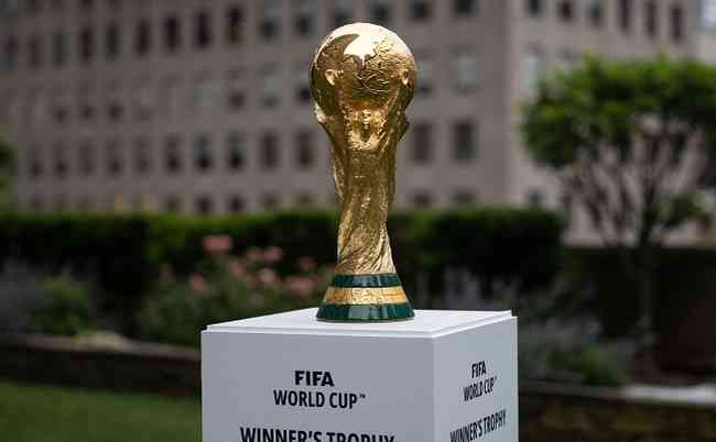 Taça que será entregue ao campeão da Copa do Mundo