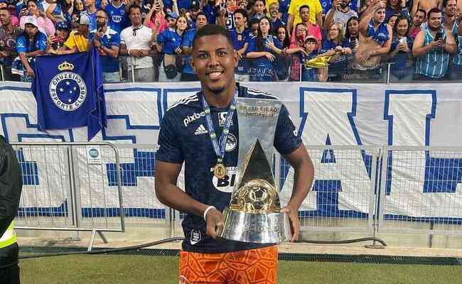 Denivys disputará a Série B do Campeonato Brasileiro pelo Atlético-GO