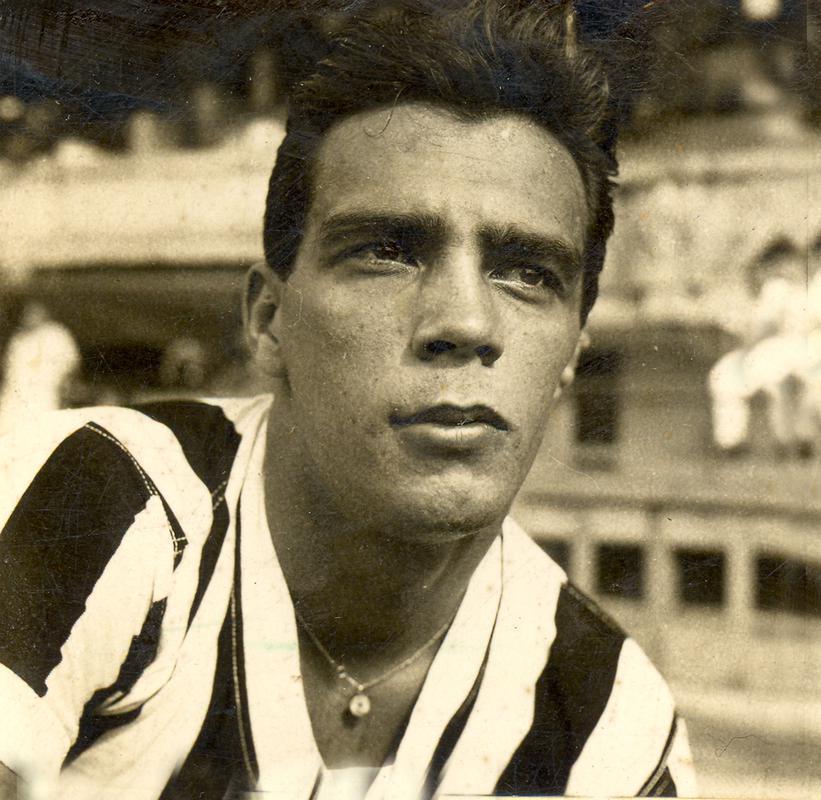 37 - Carlyle - 58 gols
