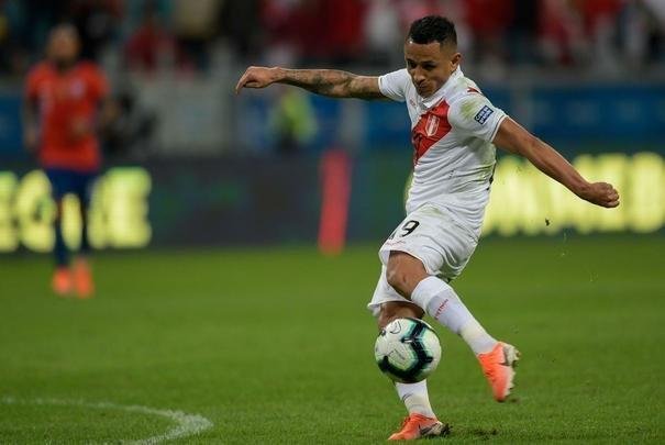 Chile e Peru se enfrentaram na Arena Grmio, pela semifinal da Copa Amrica
