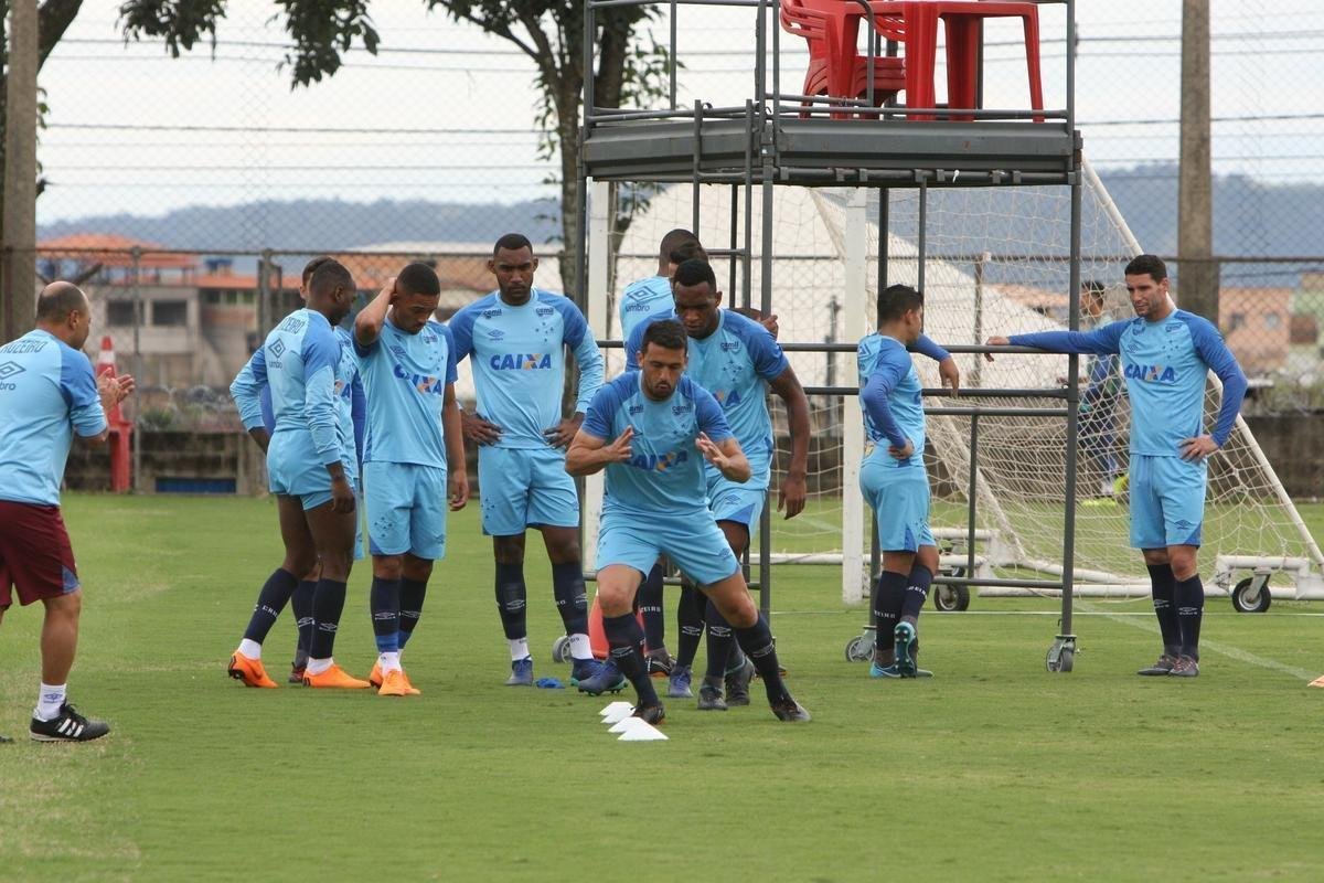 Imagens do treino do Cruzeiro neste domingo (20/05/2018)