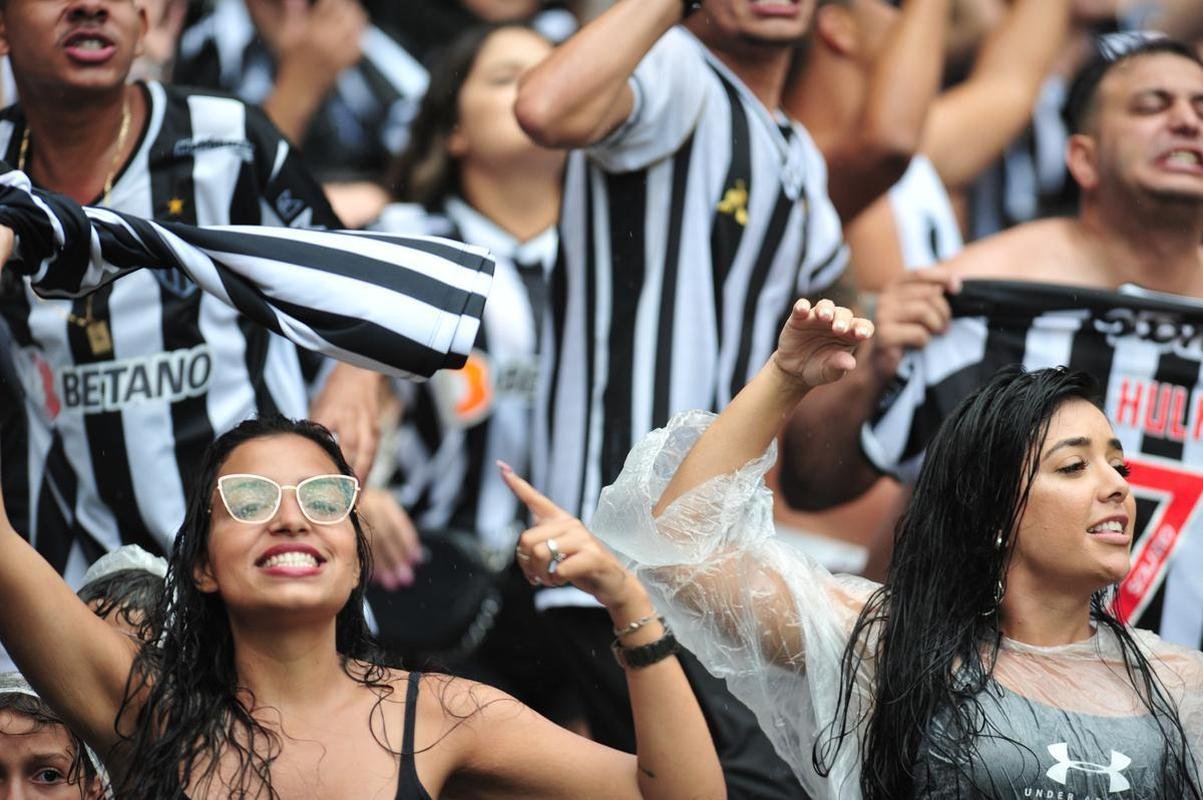 Fotos da torcida do Atltico na final do Campeonato Mineiro contra o Cruzeiro