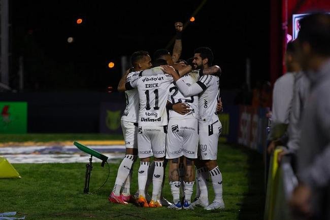 16 Cear: R$ 140 milhes *Levantamento Convocados e XP Investimentos (sem o desconto de impostos)