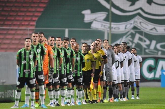 Fotos da vitória do América sobre o Botafogo, por 3 a 0, no Independência, em Belo Horizonte, pelas oitavas de final da Copa do Brasil. Wellington Paulista, Danilo Avelar e Alê marcaram os gols da vitória do Coelho no Horto