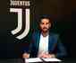 Juventus anuncia renovao do contrato com o volante Khedira at temporada de 2021