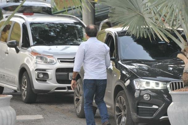 Tcnico Marcelo Oliveira deu entrevista de despedida na Cidade da Galo