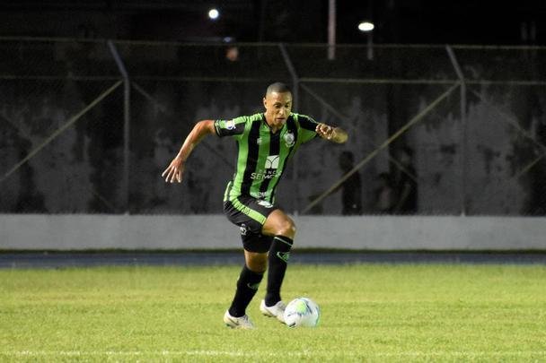 Empate por 1 a 1 com Santos do Amapá garantiu classificação do América à segunda fase da Copa do Brasil
