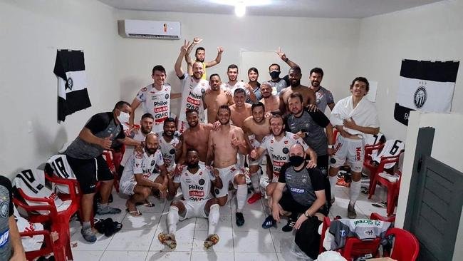 Operrio-PR: 2 jogos, 1 vitria e 1 empate. Atuou pelo Campeonato Paranaense e Copa do Brasil. Avanou  segunda fase do torneio mata-mata. Jogos do Estadual foram adiados em funo da pandemia de coronavrus.  