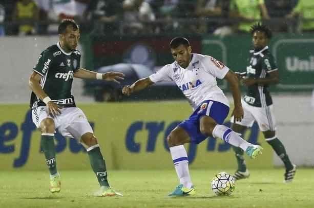 Fotos do empate sem gols entre Palmeiras e Cruzeiro, na Fonte Luminosa, pela 30 rodada do Brasileiro