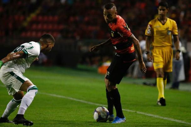 Na Ilha do Retiro, o Sport recebeu o América-MG para tentar buscar sua terceira vitória consecutiva