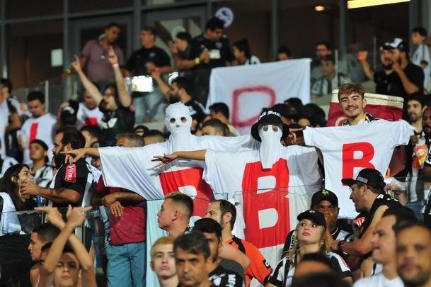 Torcedores do Galo provocaram os maiores rivais