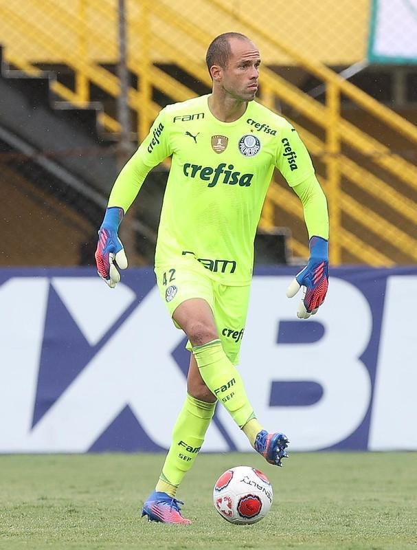 Marcelo Lomba - 35 anos - goleiro do Palmeiras
