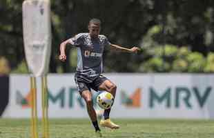 Fotos do treino do Atltico, que teve Hulk em campo 