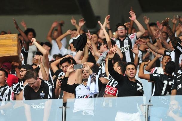 Torcida do Atltico esteve presente no Mineiro, no clssico contra o Cruzeiro