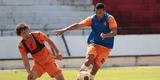 Jogadores do Santa Cruz treinaram no est�dio do Arruda, j� apresentando trabalhos com bola no gramado, sob a supervis�o do t�cnico Itamar Sch�lle. Todos os atletas e os membros da comiss�o t�cnica seguem submetidos �s medidas de afastamento social.