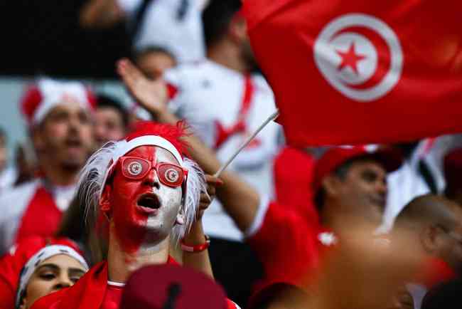 Em jogo morno, Dinamarca e Tunísia ficam só no empate - ISTOÉ Independente