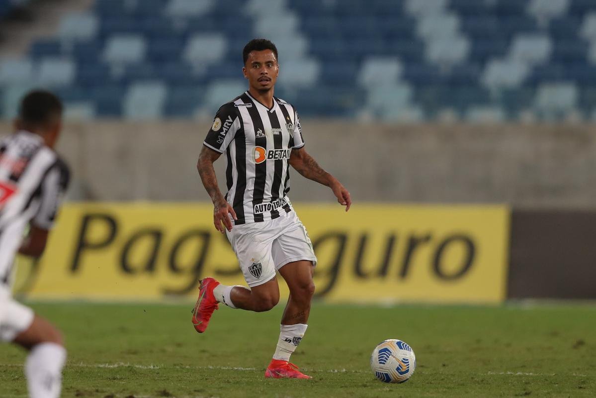 Cuiab e Atltico se enfrentaram pela nona rodada da Srie A do Campeonato Brasileiro