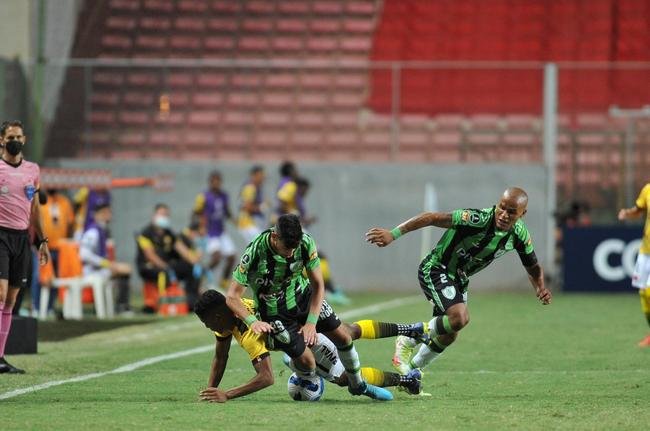 Fotos do empate por 0 a 0 entre Amrica e Barcelona de Guayaquil, no Independncia, em BH, pela terceira fase da Copa Libertadores